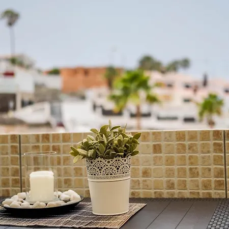 Holiday Valley - Teneriffa Sud Apartment *